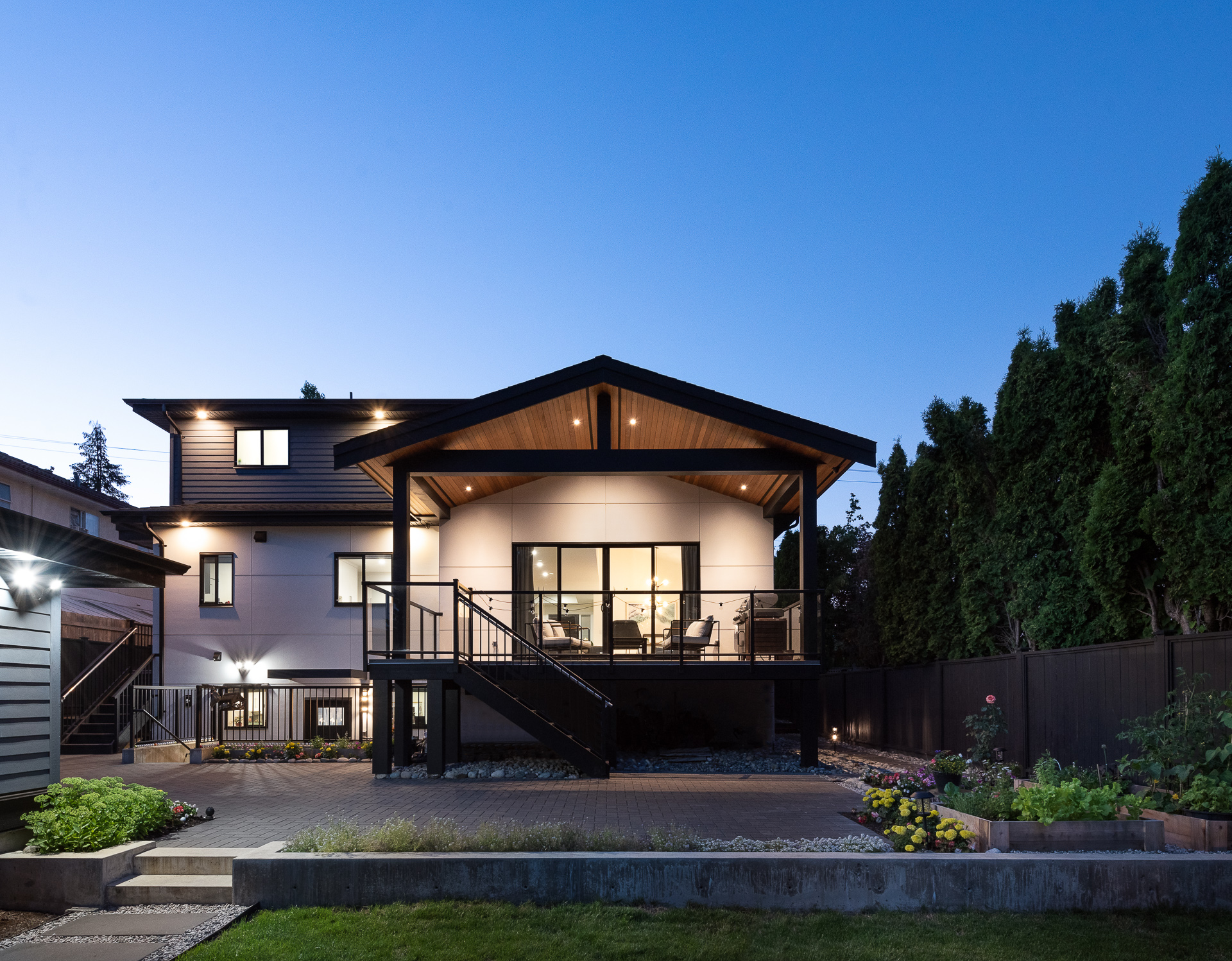 6110 Curtis St Burnaby 360hometours 06s